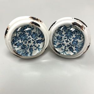 Vintage door knobs/handles pair of (2)